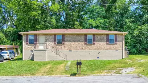 212 Jay Dr, Nashville, TN 37210