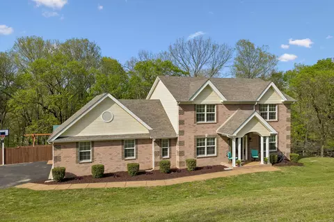 Exterior - 1548 Heller Rdg, Spring Hill, TN 37174 photo 2 of 27