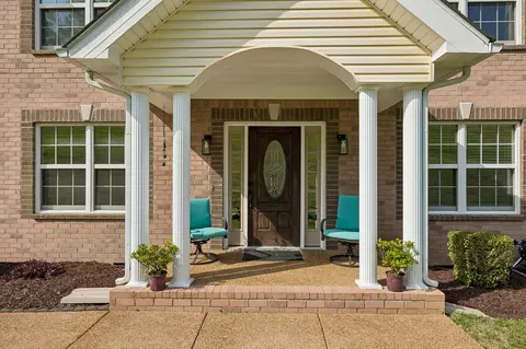 Exterior - 1548 Heller Rdg, Spring Hill, TN 37174 photo 3 of 27