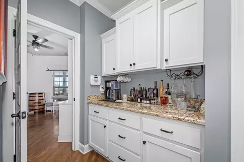 Entry Way - 2618 Cloverfields Ct, Murfreesboro, TN 37130 photo 2 of 2