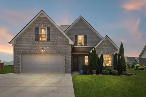 2928 Ronstadt Dr, Christiana, TN 37037