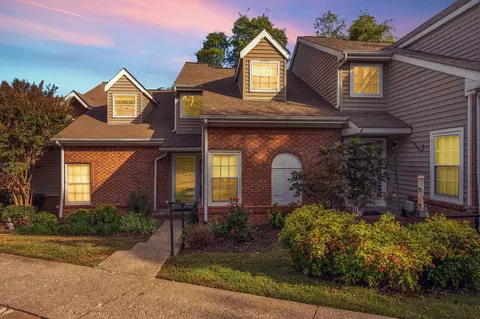 5236 Village Way, Nashville, TN 37211