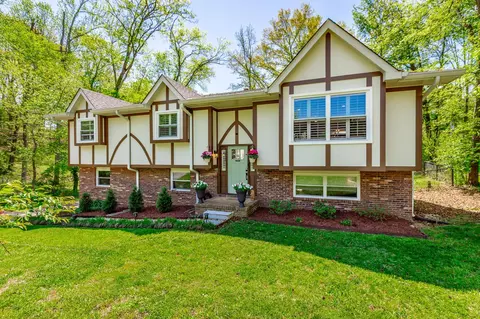 6307 Ridge Lake Rd, Hixson, TN 37343