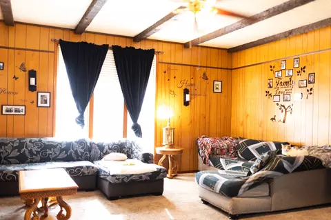 108 Printwood Dr, Dickson, TN 37055