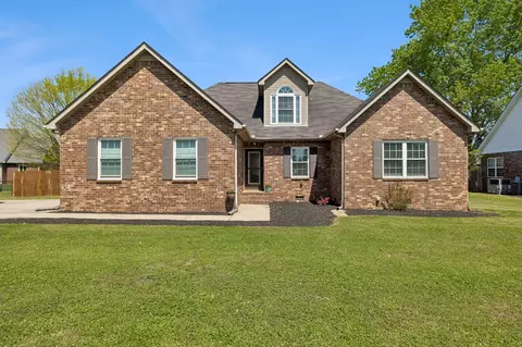 1928 Pennington Dr, Murfreesboro, TN 37129