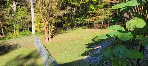 Exterior - 408 Sandy Rd, Dover, TN 37058 photo 6 of 13