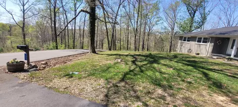 Exterior - 408 Sandy Rd, Dover, TN 37058 photo 10 of 13