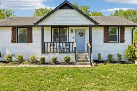 Exterior - 8617 Maple St, Murfreesboro, TN 37129 photo 4 of 8