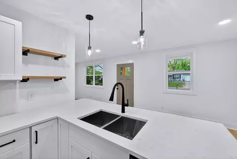 Kitchen - 252 Warrior Rd, Madison, TN 37115 photo 4 of 4