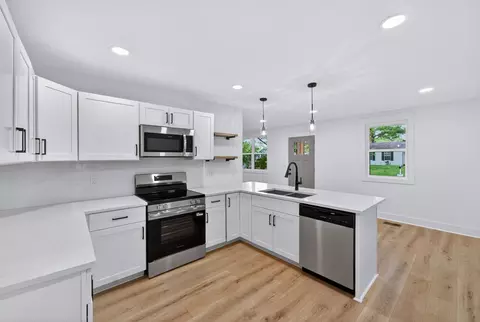 Kitchen - 252 Warrior Rd, Madison, TN 37115 photo 2 of 4