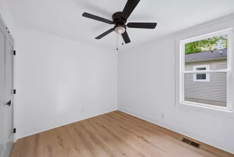 Bedroom - 252 Warrior Rd, Madison, TN 37115 photo 2 of 2
