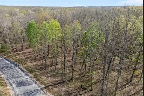 0 Ridgewood Dr, Mcewen, TN 37101