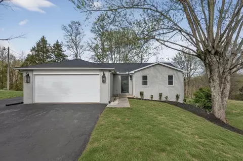 3766 Old Bridge Rd, Cookeville, TN 38506