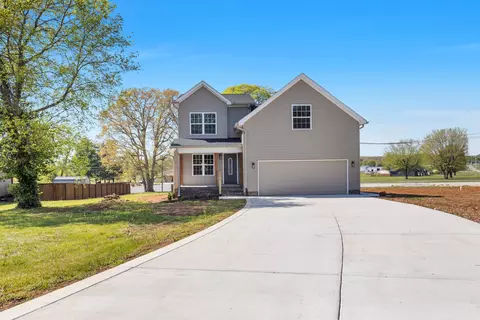 98 Country Club Blvd, Russellville, KY 42276
