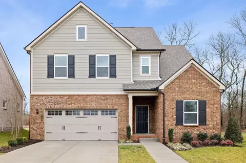 390 Triple Crown Cir, Gallatin, TN 37066