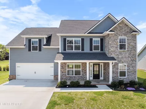 2013 Farm Blvd, Sevierville, TN 37876