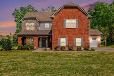 1509 Lila Dr, Murfreesboro, TN 37128