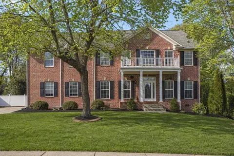 1060 Auldridge Dr S, Spring Hill, TN 37174