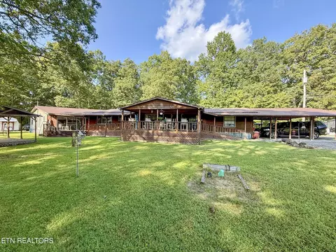 311 Dykes Ln, Crossville, TN 38571