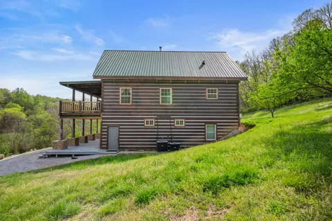 Exterior - 4818 Ensor Hollow Rd, Buffalo Valley, TN 38548 photo 6 of 9