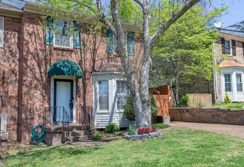 1107 Mary Evelyn Ct, Nashville, TN 37217