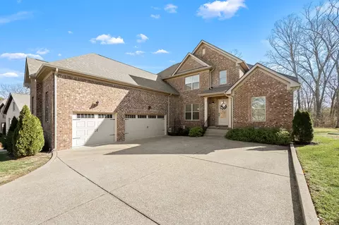 120 Watermill Ln, Lebanon, TN 37087