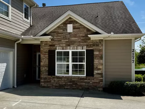2177 Stonecenter Ln, Murfreesboro, TN 37128