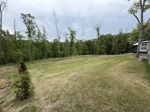 Exterior - 112 Pine Grove Ln, Dover, TN 37058 photo 1 of 11