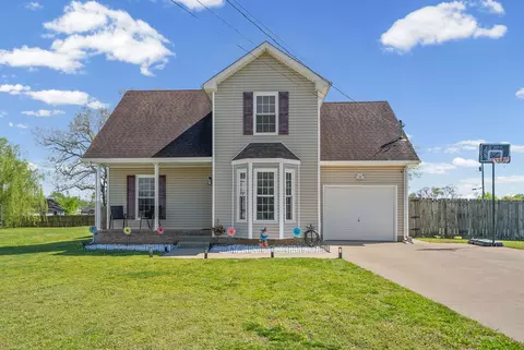 2659 Derby Dr, Clarksville, TN 37040