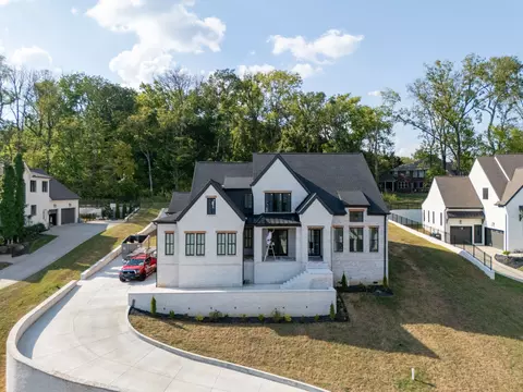 1586 Eastwood Dr, Brentwood, TN 37027