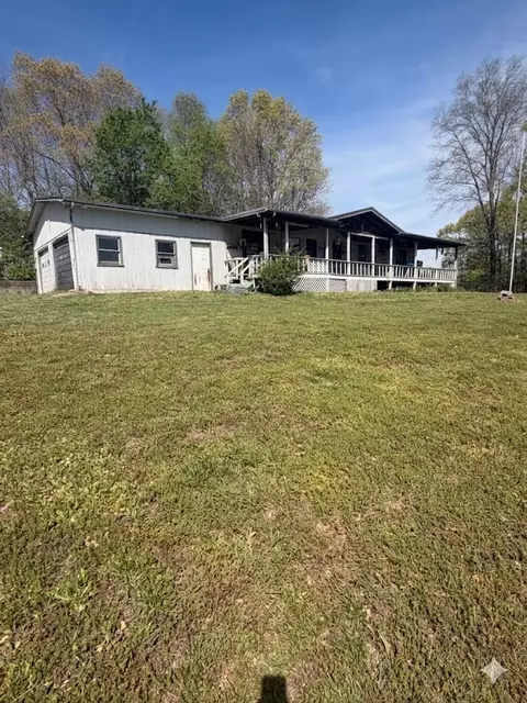 4361 York Landing Rd, Woodlawn, TN 37191