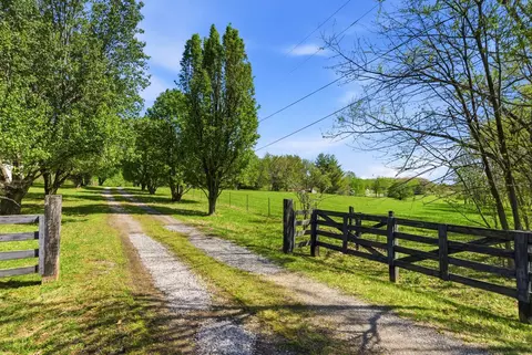 Other - 8270 Bethlehem Rd, Springfield, TN 37172 photo 1 of 9