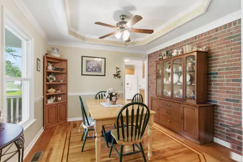 Dining - 8270 Bethlehem Rd, Springfield, TN 37172 photo 1 of 1