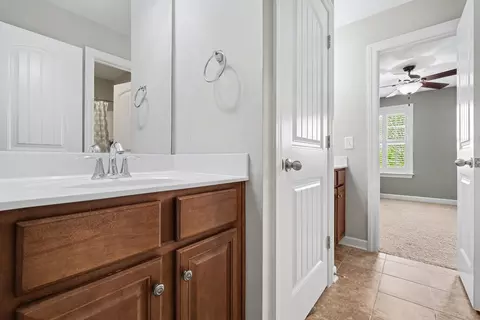 Entry Way - 4015 Pendleton Dr, Spring Hill, TN 37174 photo 6 of 7