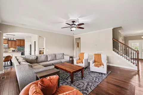 Living - 4015 Pendleton Dr, Spring Hill, TN 37174 photo 3 of 3