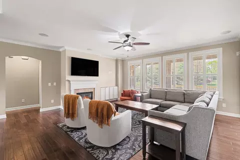 Living - 4015 Pendleton Dr, Spring Hill, TN 37174 photo 1 of 3