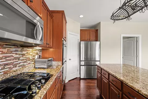 Kitchen - 4015 Pendleton Dr, Spring Hill, TN 37174 photo 3 of 5