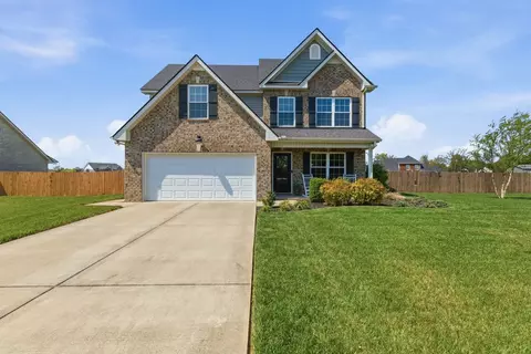 8005 Alameda Dr, Murfreesboro, TN 37127