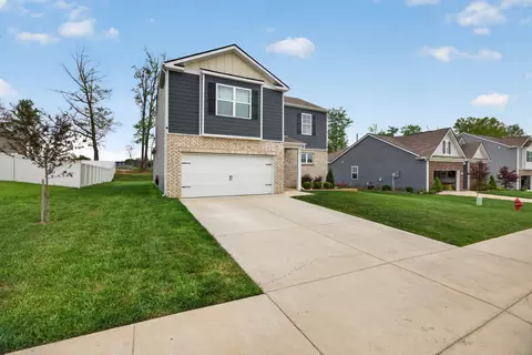 Exterior - 235 Harris Ln, Baxter, TN 38544 photo 7 of 12