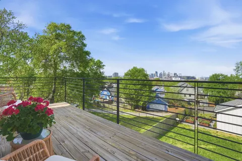 518 S 10th St, Nashville, TN 37206