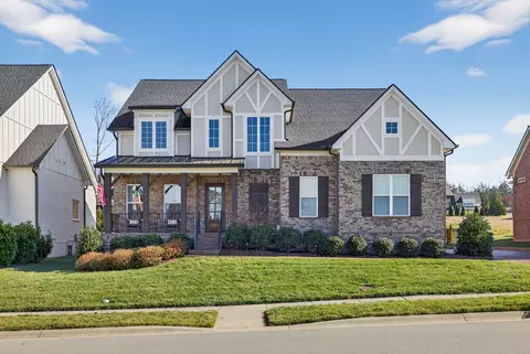 132 Telfair Ln, Nolensville, TN 37135