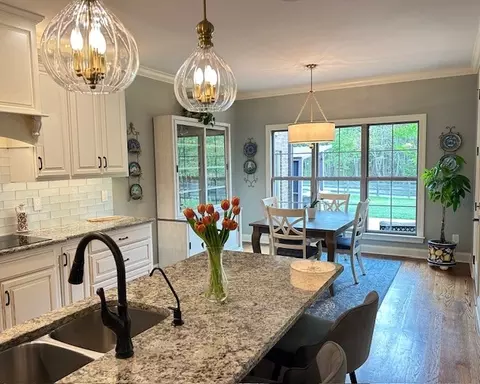 7270 Old Franklin Rd, Fairview, TN 37062