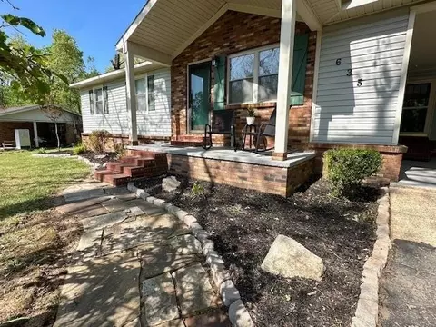 Exterior - 635 End Dr, Savannah, TN 38372 photo 12 of 15