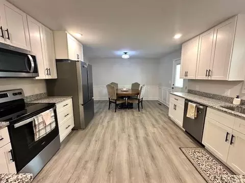 Kitchen - 635 End Dr, Savannah, TN 38372 photo 1 of 6