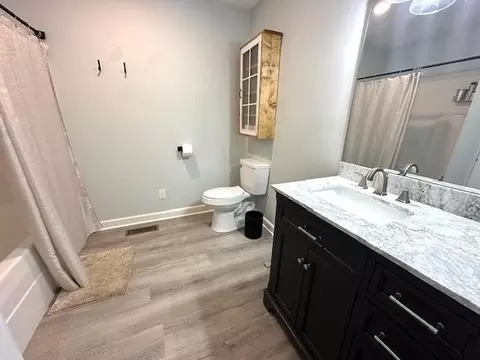 Bath - 635 End Dr, Savannah, TN 38372 photo 2 of 2