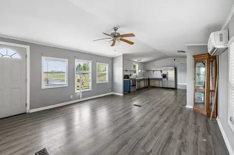 1033 Pollard Rd, Walling, TN 38587 photo 9