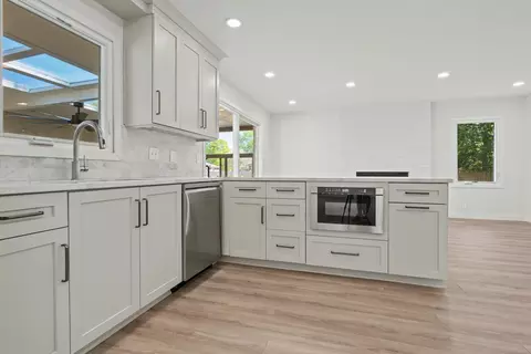 Kitchen - 1707 Berkeley St, Murfreesboro, TN 37129 photo 1 of 7