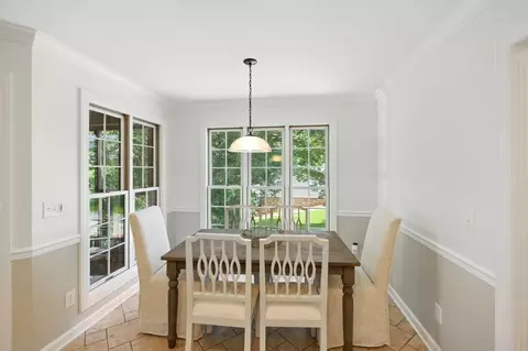 Dining - 208 Loop Dr, Winchester, TN 37398 photo 4 of 5