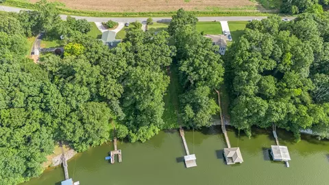 View/Area - 208 Loop Dr, Winchester, TN 37398 photo 3 of 7