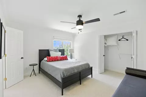 Bedroom - 208 Loop Dr, Winchester, TN 37398 photo 6 of 11